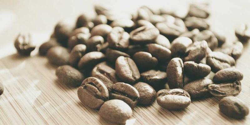 从传统工艺到数字创作：在生活发现与趣味分享中探索媒介融合的无限可能